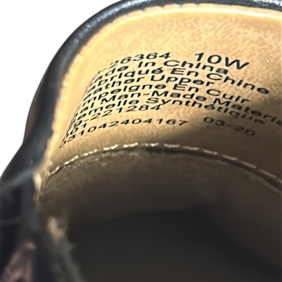 Dockers black leather slip on shoes, sz 10 W, flaw, two tiny scuff marks ,video - Picture 8 of 13